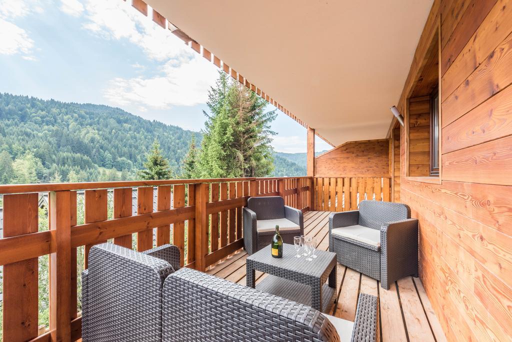 Ferienwohnung Les Terrasses De Perrieres Les Gets Exterior foto